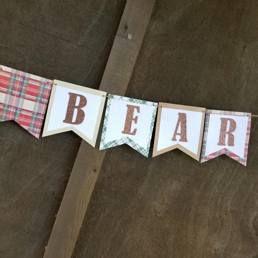 LITTLE BEAR- Red and White Party Decorations Set